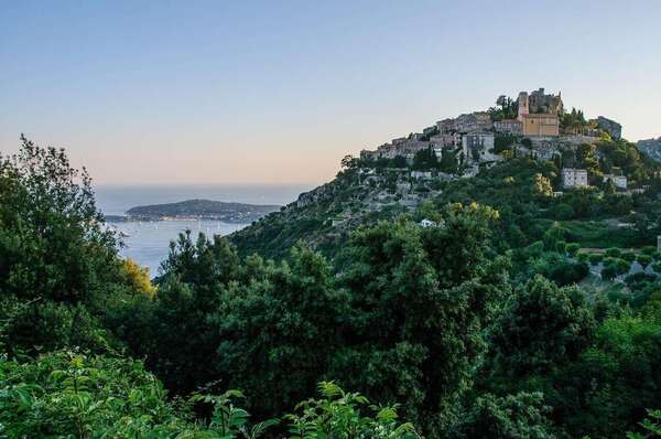 Èze : un village suspendu entre ciel et mer